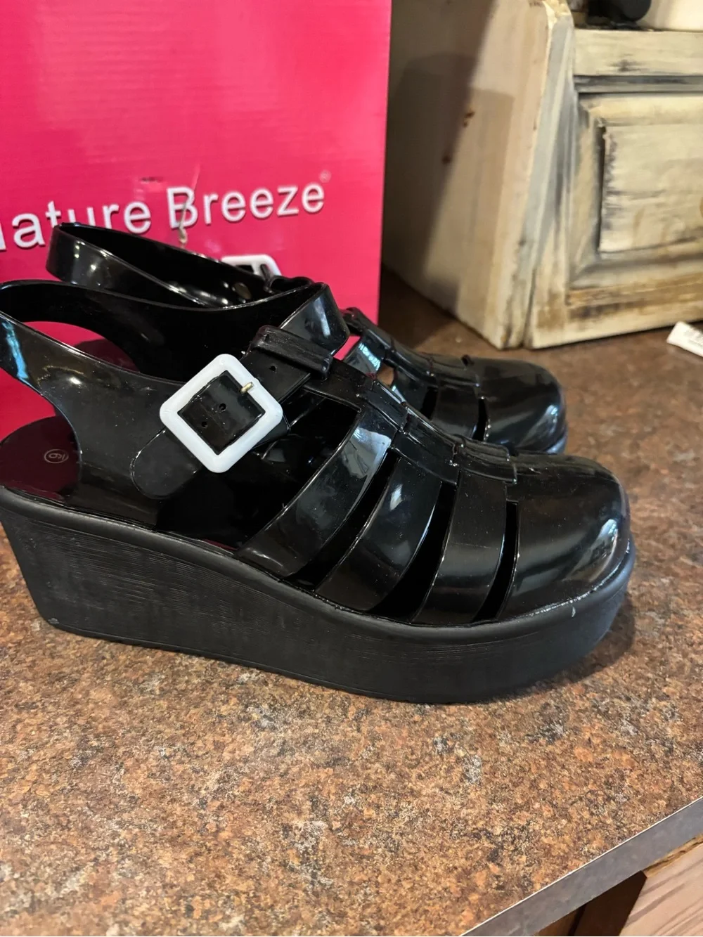 Nature Breeze Black Platform Fisherman Sandals with White Buckle